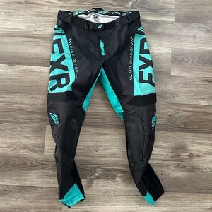 MOTO PANTS